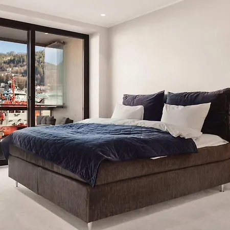 High End 2br - Balcony - Harbour View アパート